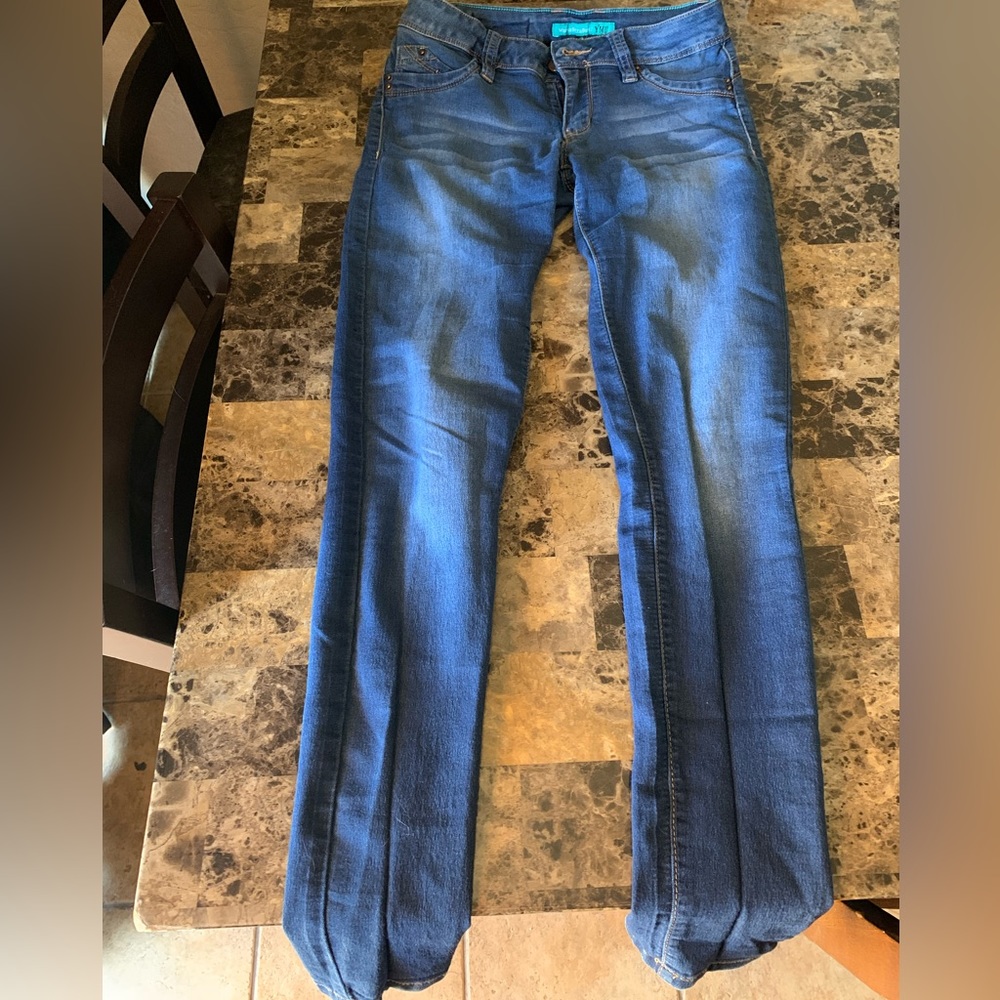 Skinny blue jeans, size 7